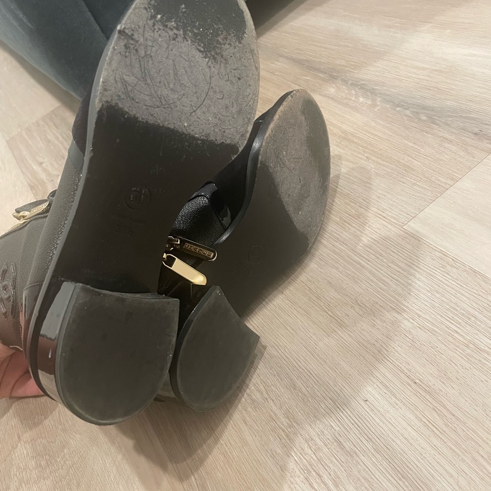 Chanel ankle boots size 8 - Picture 3 of 9